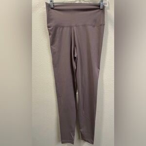 Nike women’s leggings size medium